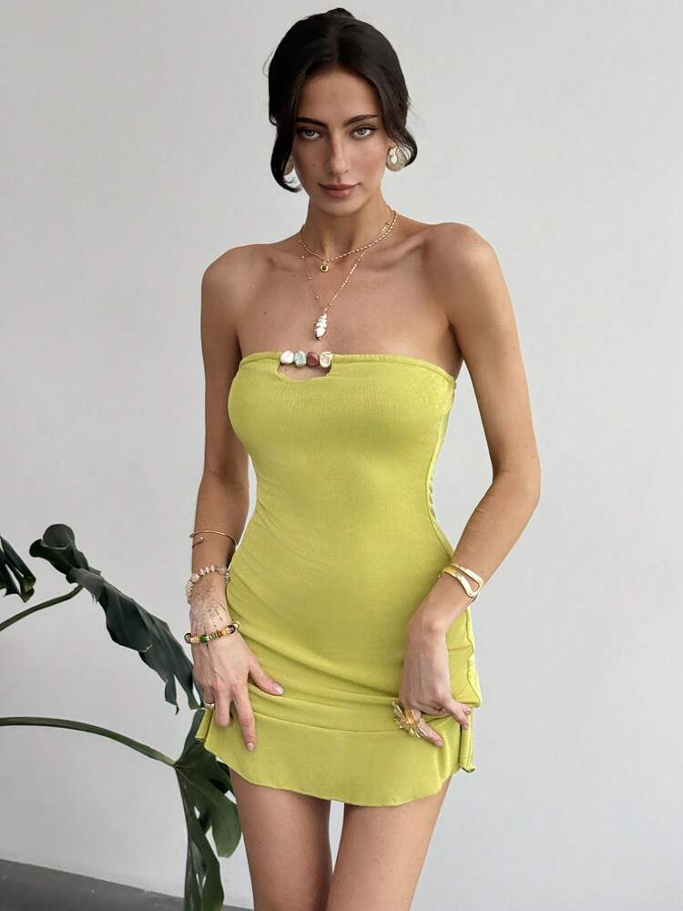 Women's Solid Color Strapless Mini Dress – Fitted Holiday Tube Top Dress, Sexy and Stylish for Summer Parties and Vacations