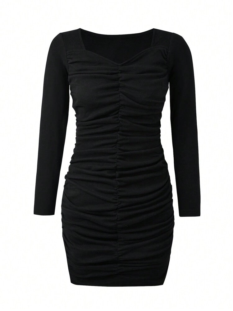 Tween Girls' Velvet Ruched Long Sleeve Dress – Elegant Fitted Party Outfit, Soft & Comfortable Formal Wear for Special Occasions, Holidays, Birthdays