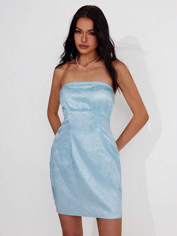 Elegant Vintage Strapless Bodycon Mini Dress – Slim-Fit Summer Dress for Parties, Date Nights, and Special Occasions